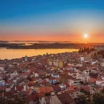 Lovely In Apartament Szybenik